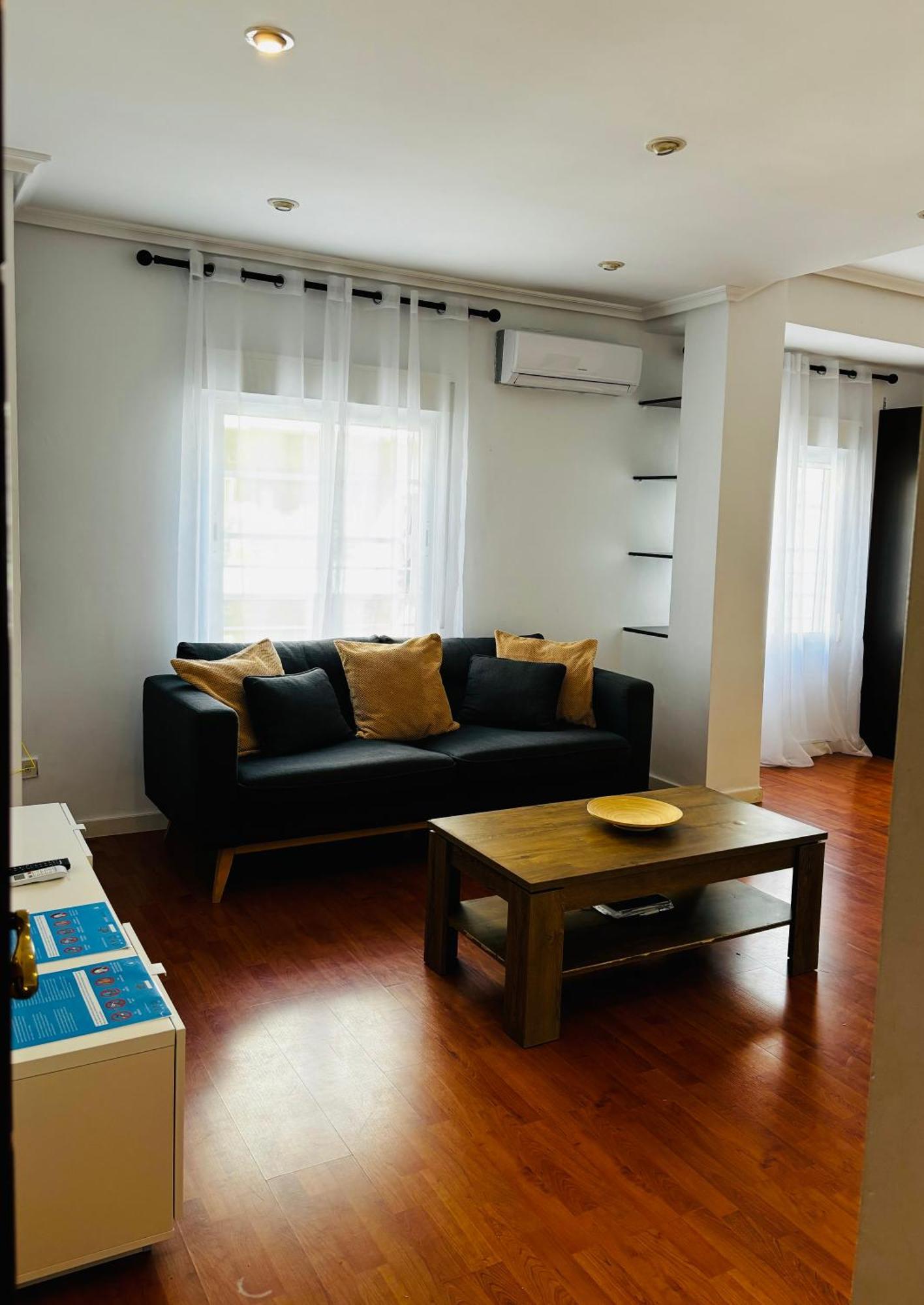 Travel Habitat Mestalla Valência Exterior foto